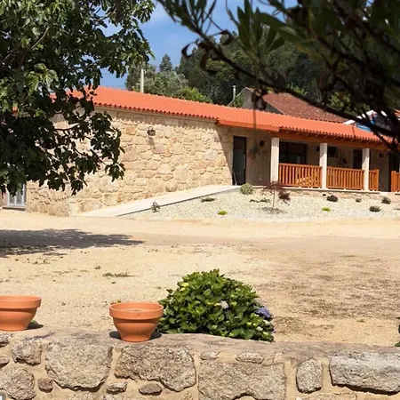 Recanto De Moulaes & Casinha De Cima Monção